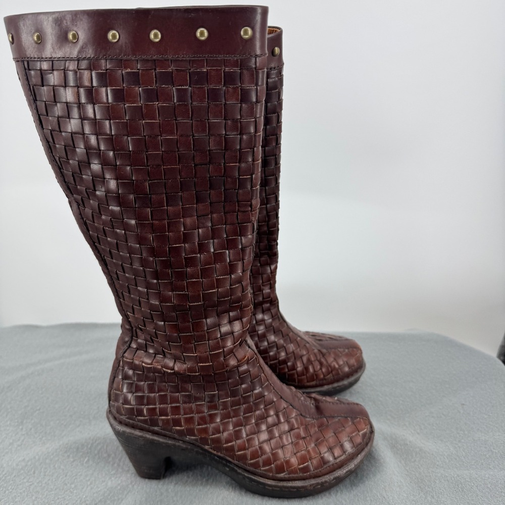 Born W6334 Woven Leather Tall Y2K Boots Womens 7 38 Brown Studded Side Zip Heel
